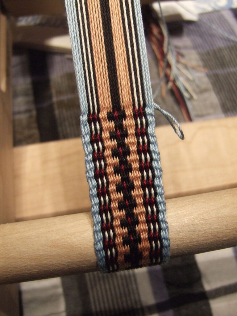 Inkle Loom Weaving Manzanita Oregon Visitor Center